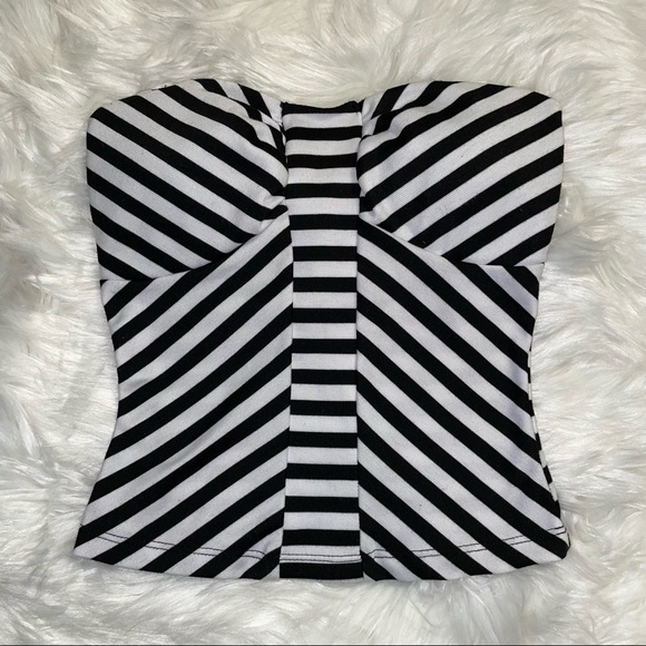 Black and White Striped Tube Top - Picture 5 of 8